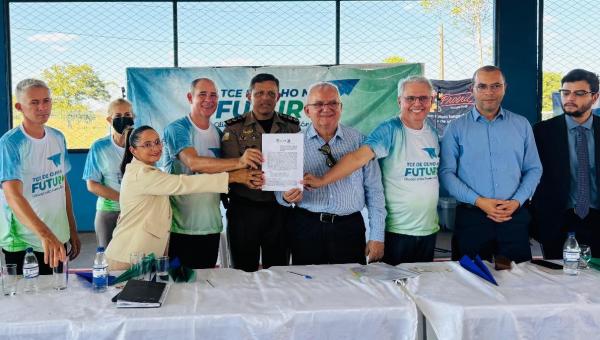 Couto Magalhães recebe equipe do TCE em Encontro de Escuta da Primeira Infância