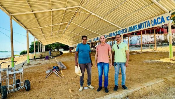 Prefeito Júlio César acompanha preparativos finais para a temporada de praia em Porto Franco do Araguaia