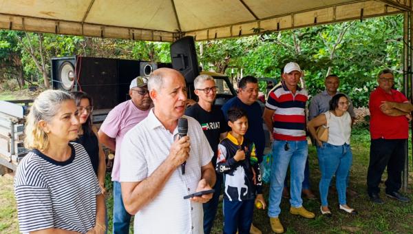 Couto Magalhães inicia obra de construção de Campo de Futebol com vestiários em Porto Franco do Araguaia