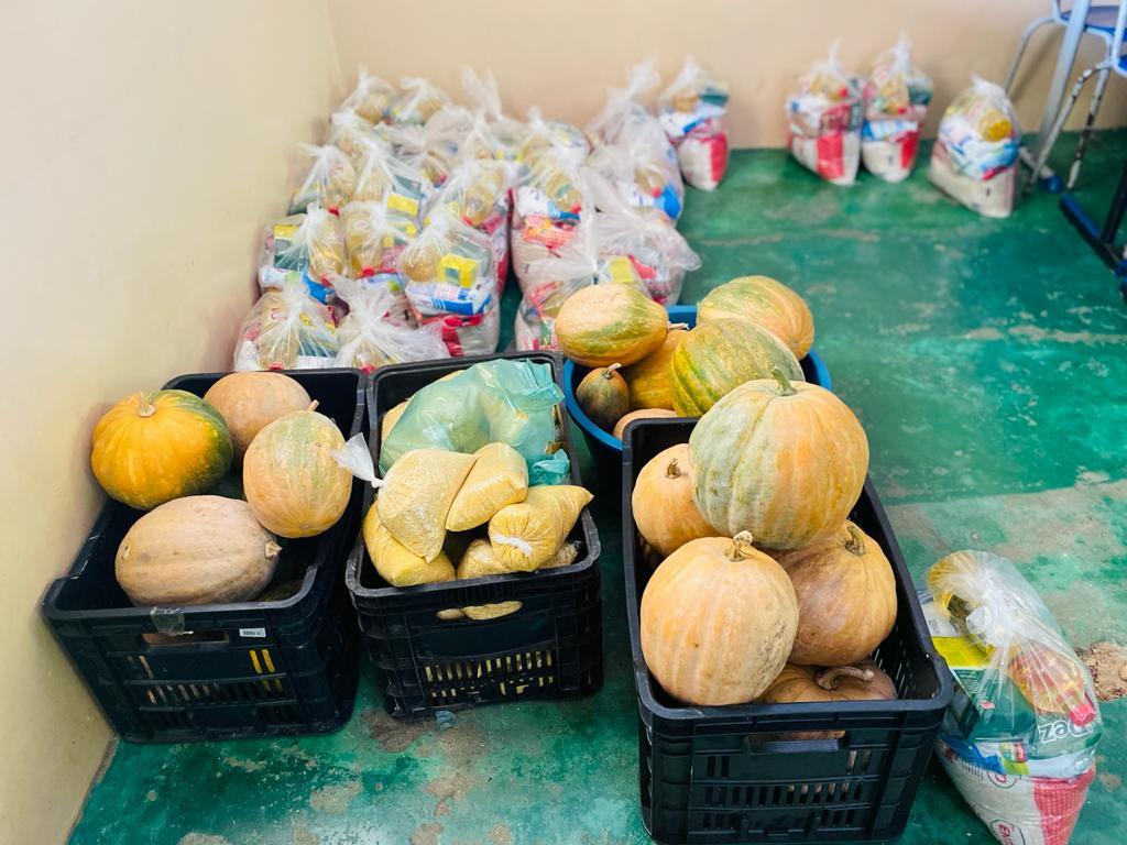 Prefeitura de Couto Magalhães entrega mais de 500 kits de alimentação escolar

