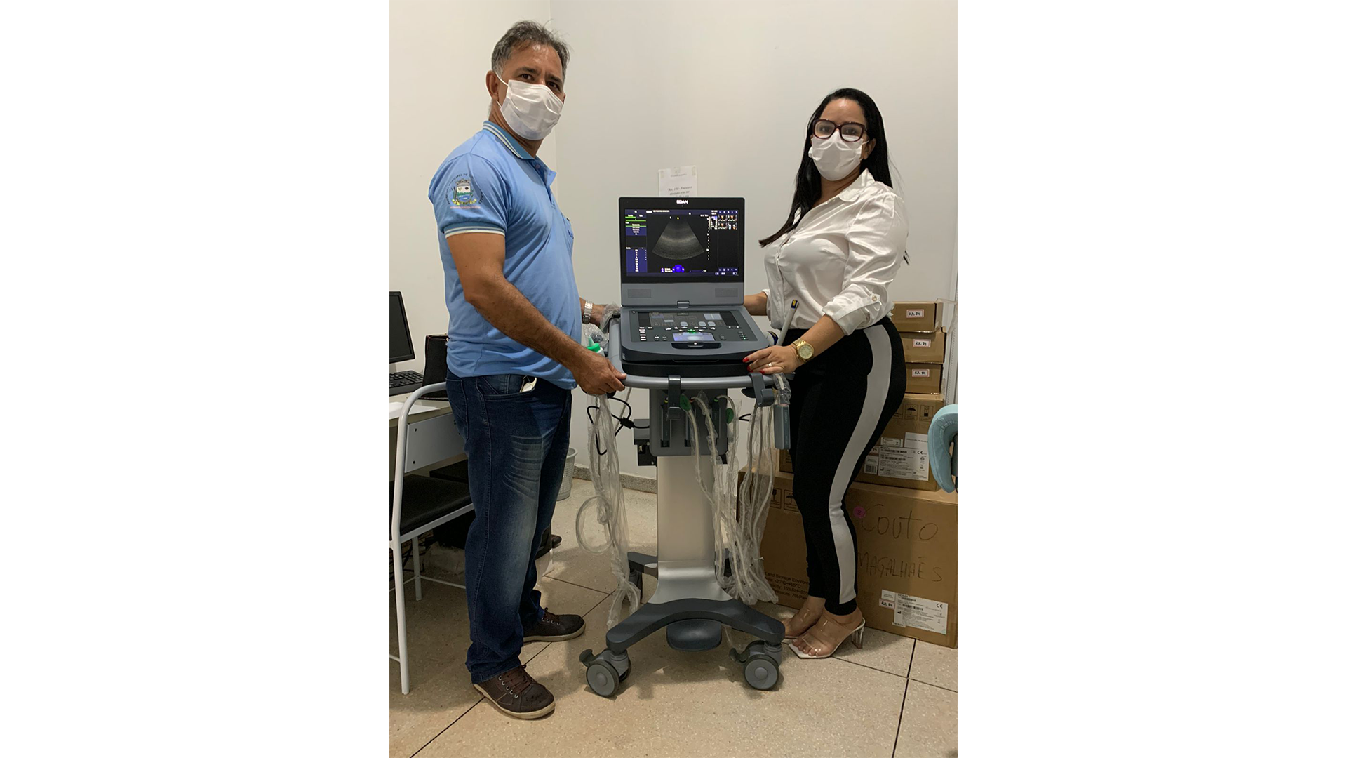 Couto Magalhães recebe equipamento de ultrassonografia