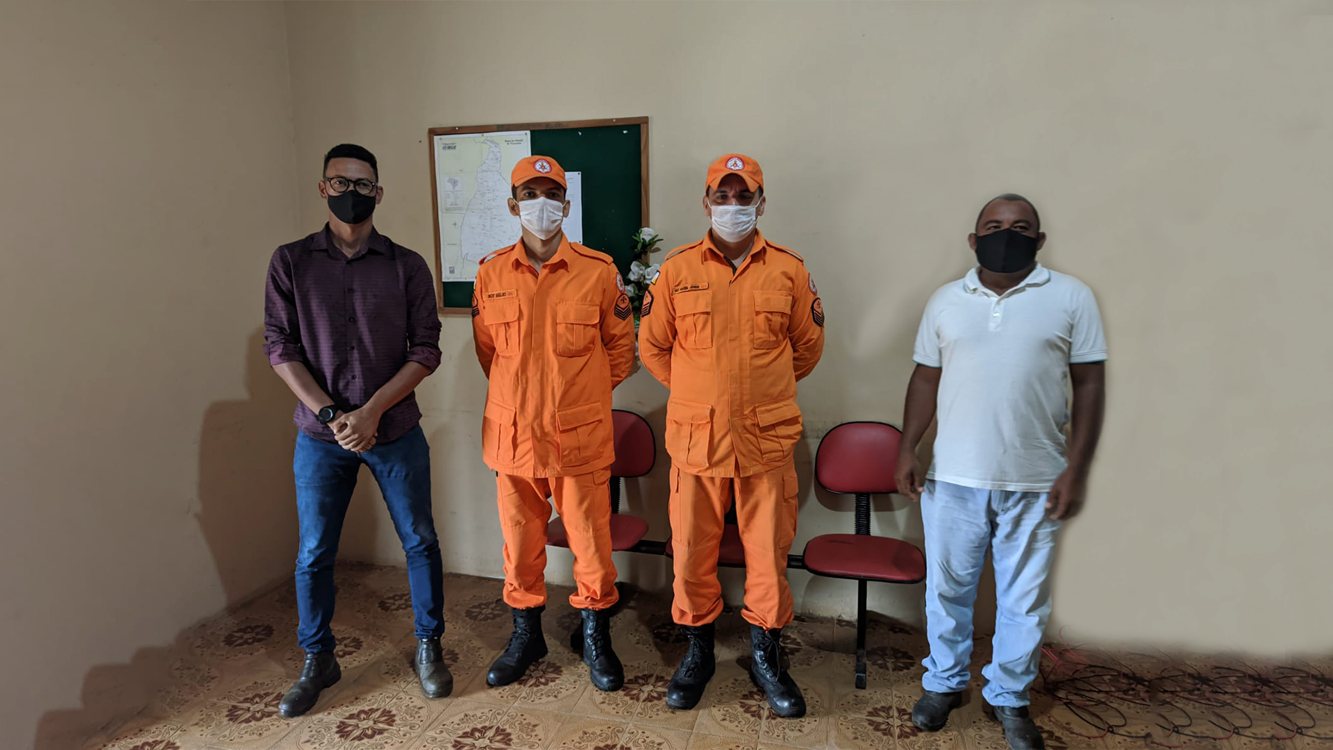 Prefeitura de Couto Magalhães e Corpo de Bombeiros discutem ações para o período chuvoso
