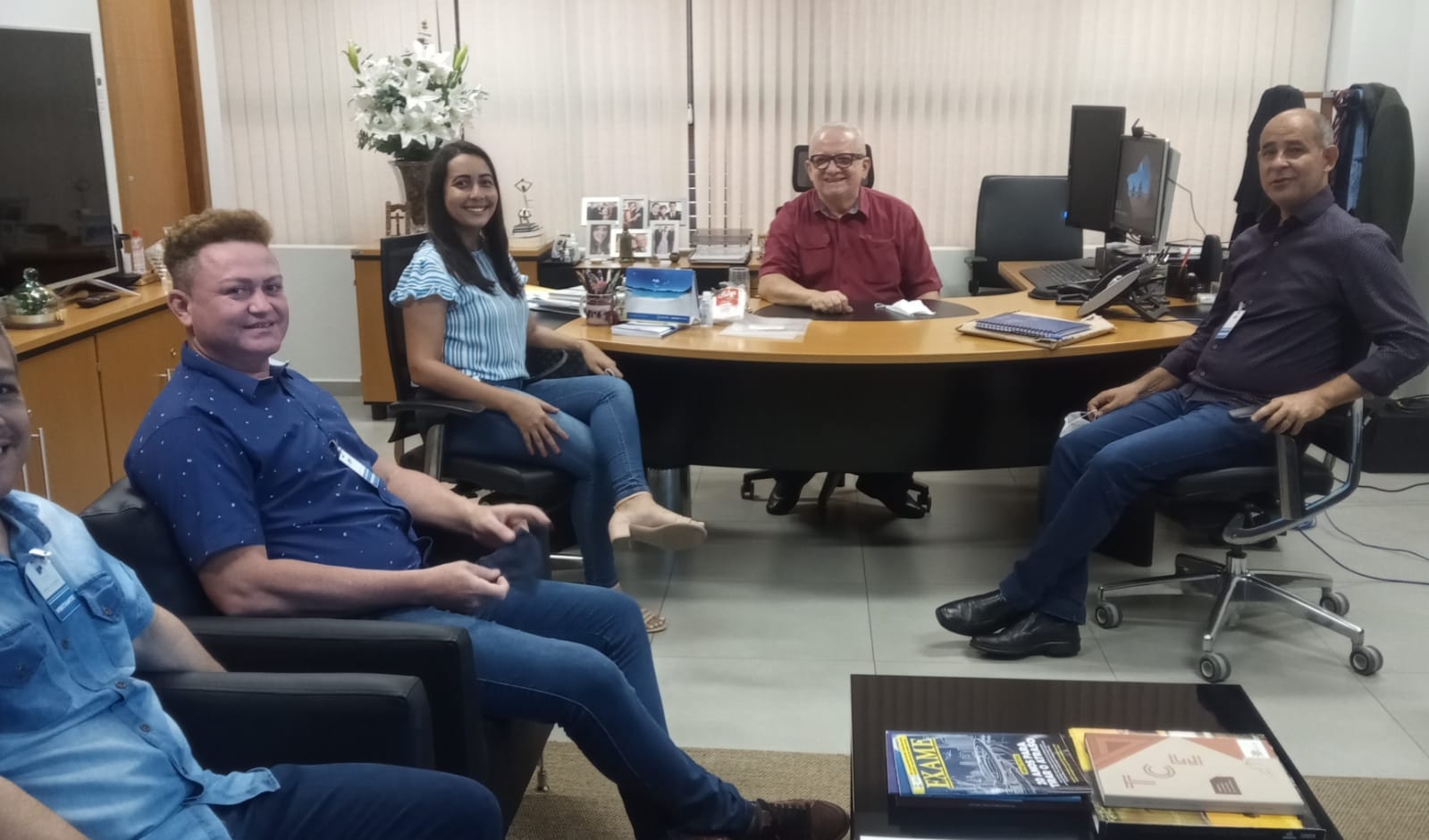 No Tribunal de Contas, equipe de Couto Magalhães esclarece dúvidas sobre obra de UBS

