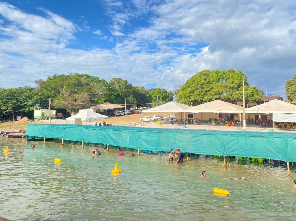 Programação da temporada de praia 2022 em Couto Magalhães conta com shows todo final de semana

