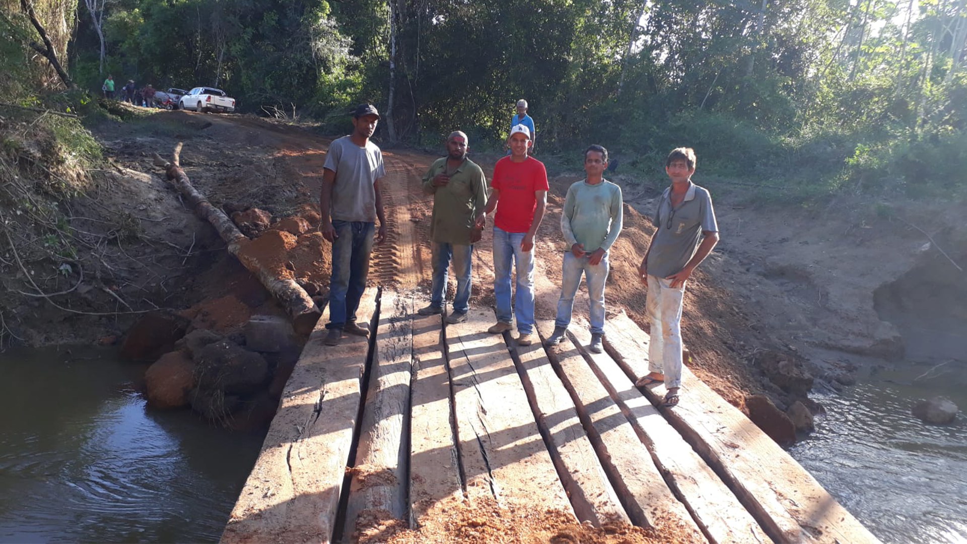 A Prefeitura de Couto Magalhães agradece à comunidade pela união na ação de desvio do Rio Catingueiro
