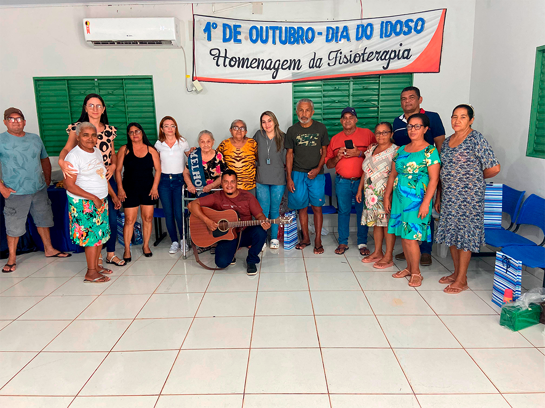 Idosos coutoenses participam de atividade de saúde e descontração
