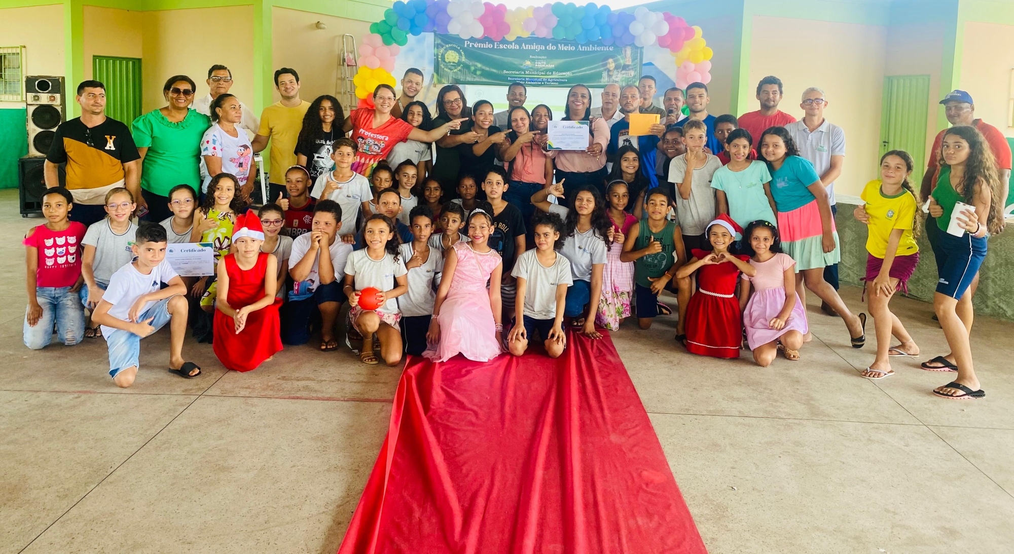 Escolas de Couto Magalhães realizam ação focada no meio ambiente
