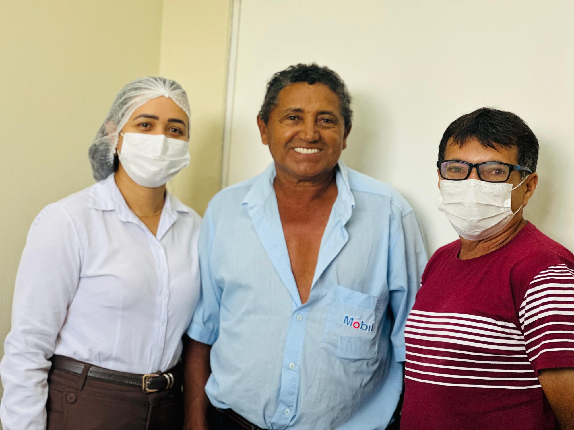 Prefeitura de Couto Magalhães entrega próteses dentárias a pacientes