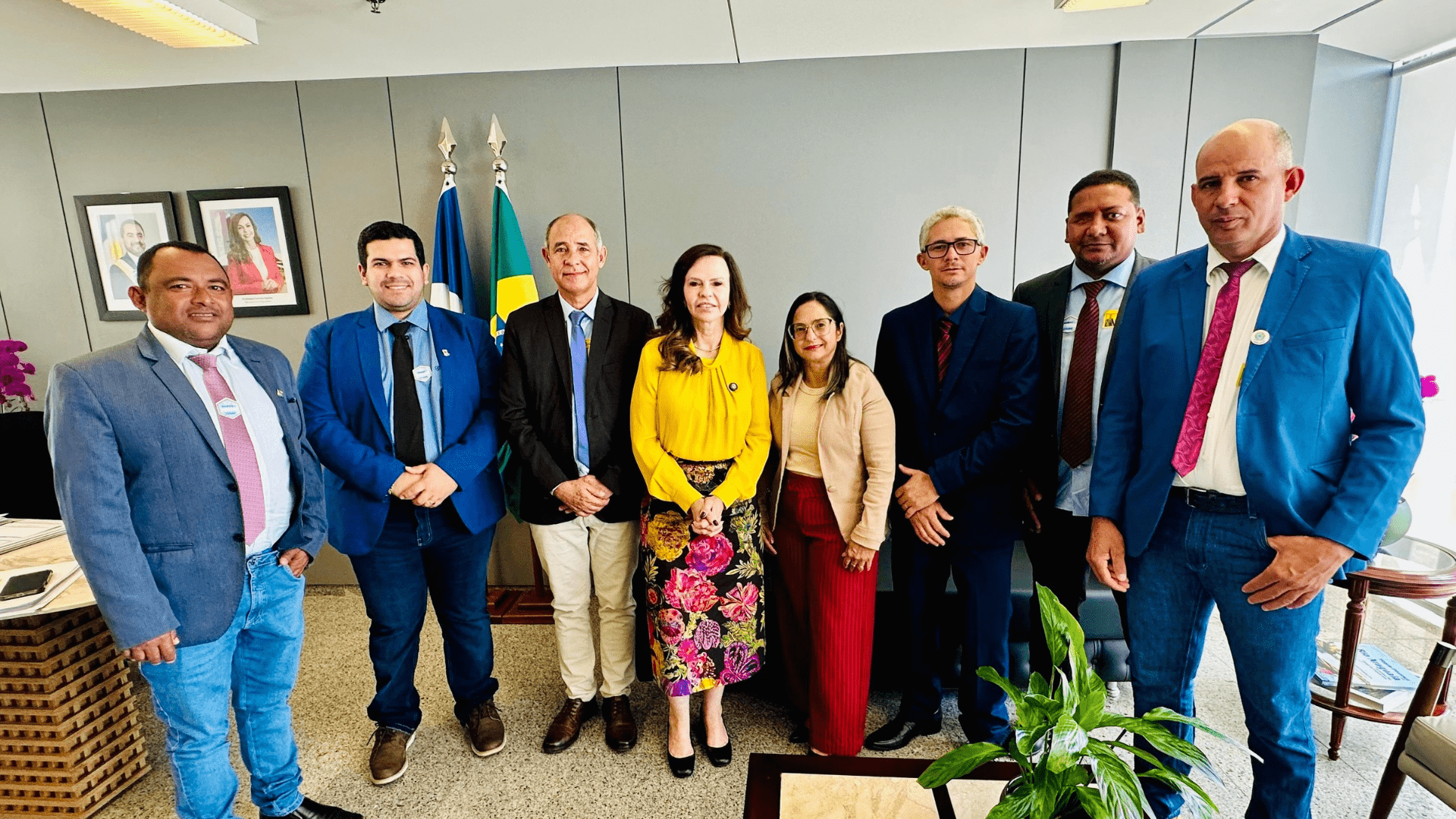 PREFEITO JÚLIO CÉSAR GARANTE MAIS DE R$ 5 MILHÕES EM RECURSOS DURANTE AGENDA INSTITUCIONAL EM BRASÍLIA